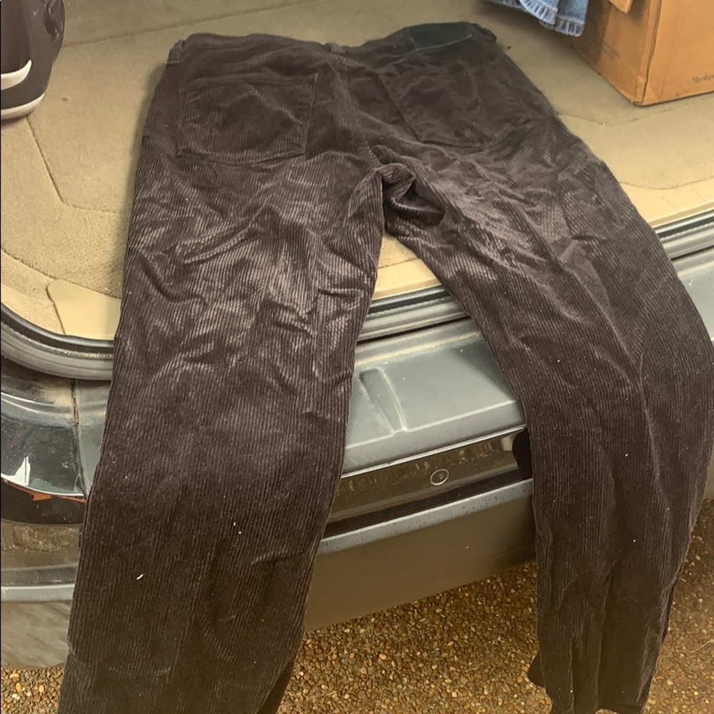 Black Ralph Lauren women’s corduroy pants - Picture 2 of 4